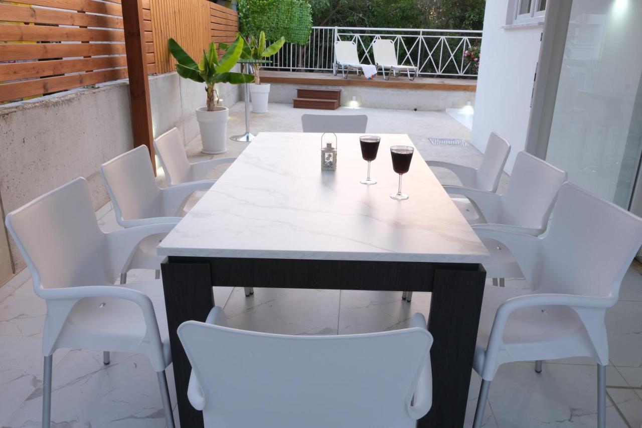 Luxury Fani House Next To Harbor Area With Jacuzzi Apartment Paphos Luaran gambar