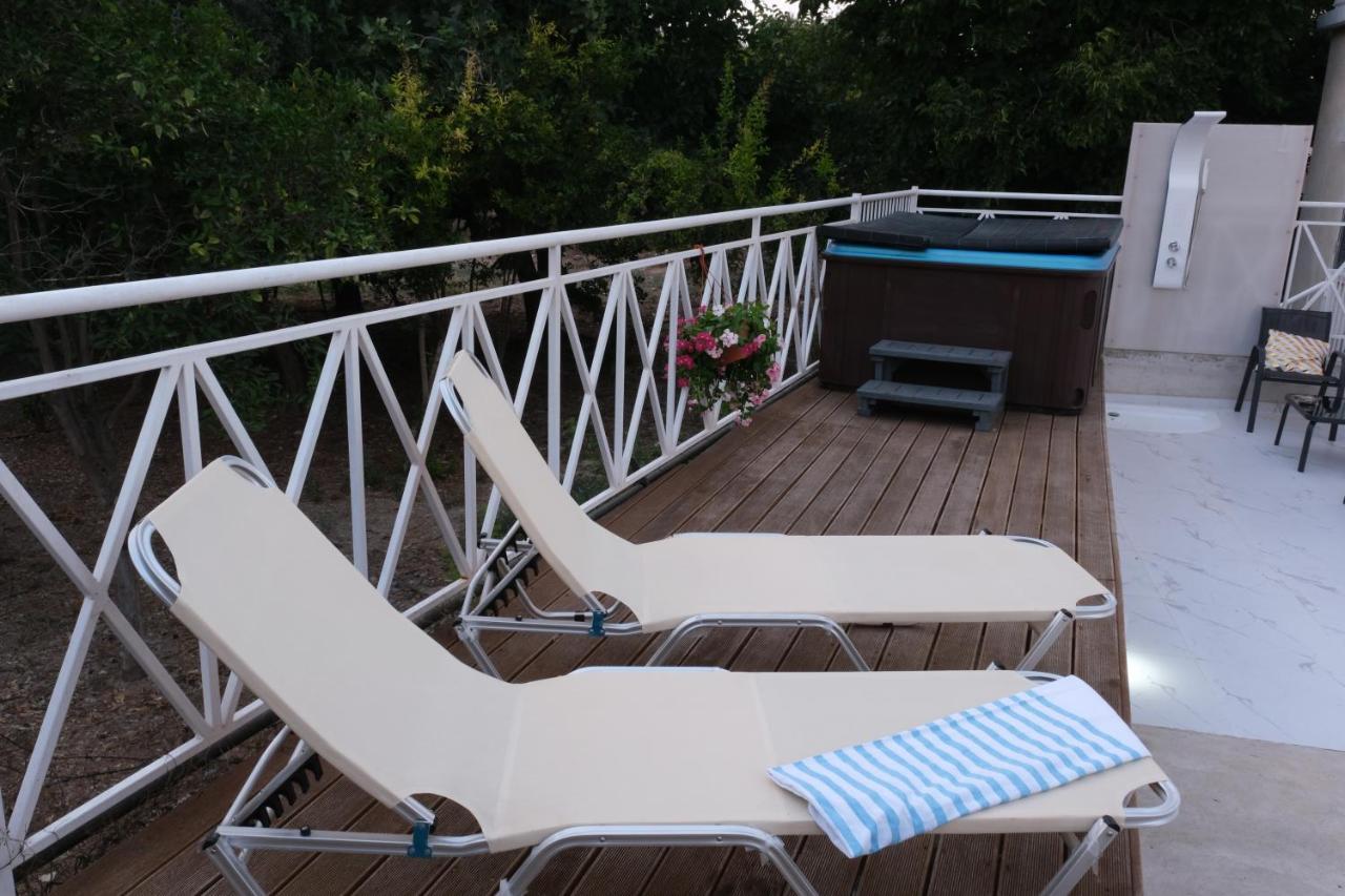 Luxury Fani House Next To Harbor Area With Jacuzzi Apartment Paphos Luaran gambar